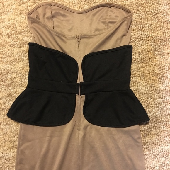 Cute dress size small - Picture 7 of 7